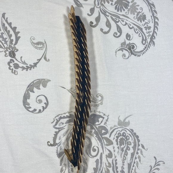 Vintage Stretch‎ round coin look gold tone belt - Picture 3 of 8